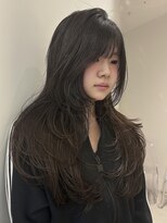 イリ(iLi)&nbsp;【iLi×Ryong】レイヤーカット/ハッシュカット〈立川〉