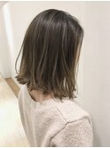 カーキベージュ/ハイライトカラー
