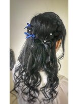 ヘアメイク シンティア(Hair make Cintia.) リボンハーフアップ