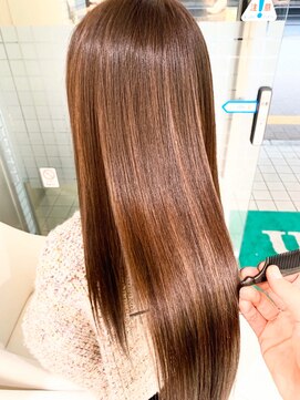 アッシュ 立川店(Ash) 縮毛矯正/小顔/大人かわいい/酸性トリートメント/髪質改善