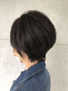 グランアディクト(Gran addict) スタイリッシュくびれショート