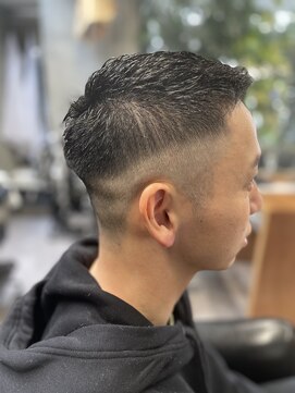 シェル 吉祥寺(shell) フェードカット_バーバースタイル