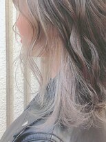 ネオリーブカップ 町田店(Neolive capu) イヤリングカラー（ホワイトグレージュ） 【イメチェン】
