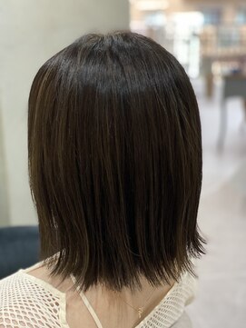 ジル(JiL) 縮毛矯正×切りっぱなし