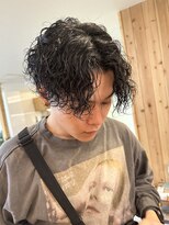 オアシス(oasis)&nbsp;【oasisオグラ】メンズ波巻パーマ/センター分けツーブロック