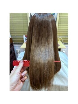 ルチア(Lucia) 髪質改善サイエンスアクア