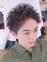 フィフス 天神大名(fifth)&nbsp;スパイキーショートパーマツイストスパイラルパーマビジネスヘア