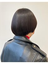 グラフィカ(GRAFICA) つるつるショートマッシュ