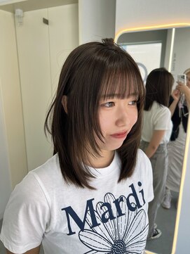 エイム(AiM) レイヤーカット/ハイレイヤー/ブルーブラック/透明感カラー