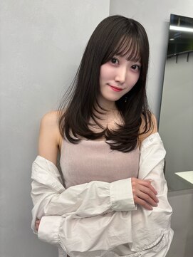 ポプルス(popls) レイヤーカット/韓国ヘア/20代/髪質改善/渋谷