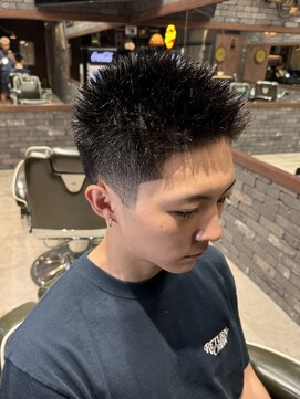 フォーコーナーズカットショップスリーセント 栄(FourCornersCutShop 3/cent) スパイキーショート/パンク/刈り上げショート/ベリーショート