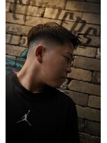 フォーコーナーズカットショップスリーセント 栄(FourCornersCutShop 3/cent)&nbsp;フェードショート