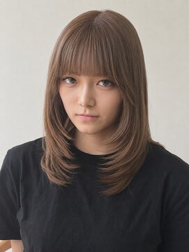 スリーマーク(THREE mark) セミロングレイヤーミルクティーベージュ