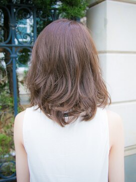 リリアン 青山(relian) コテでも巻ける縮毛矯正ならrelian青山☆