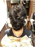 ふんわりツイストシニヨン