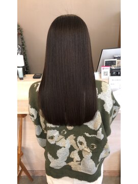 スアバイキキ(SuA by kiki.) レイヤーボブ/外ハネボブ/大人ショート/ニュアンスカラー[千葉]