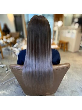 フツーロ 栄(FUTURO) プルエクステ/ハイトーン/グラデーション