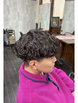 ファインズヘアー ボウ(Fine's Hair BOW) 波巻きパーマ