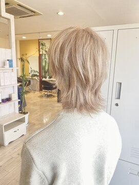 クリーム(CREAM) ハイトーン ウルフ ホワイト ミルクティー