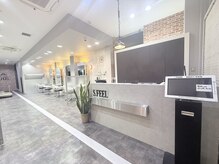 エスフィール 武蔵藤沢店(S.feel)の雰囲気（予約無しでもOK！飛び込みの方は番号札を発券してお待ちください）