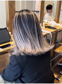 バレイヤージュグレージュハイライトダブルカラーケアブリーチ