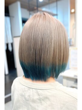 シャルティア 松江店(SHALLTIA.) エンドカラーグリーン