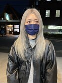 ホワイトベージュダブルカラーインナーカラーケアブリーチ