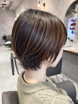 フォース(FORCE)の写真/白髪を”活かす”新しい選択へ!