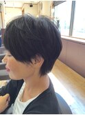黒髪大人ショート