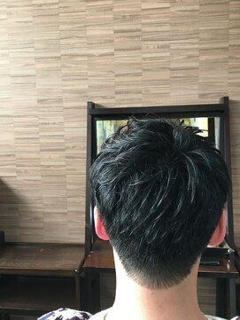 ビレッジエフ(villagef) 刈り上げスタイル