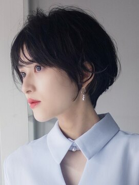 サーカス バイ ビュートリアム 青山(CIRCUS by BEAUTRIUM) マッシュショート 大人可愛いショートヘア 艶カラー 30代40代