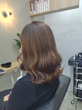 サク(saku) セミボブ