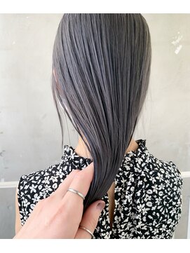 メゾンアクア 表参道(Maison ACQUA) ブリーチなしカラー　透明感　グレージュ　オリーブ