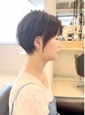 大人かわいい丸みショート