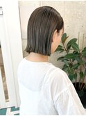 切りっぱなしボブ×ハイライトグレージュ