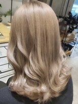 ラヴィズム 名駅店(LUVISM) 10代20代30代ミルクティーベージュダブルカラーケアブリーチ