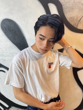 フュー 新小岩(few.) ハイライト/マッシュパーマ/ウルフ/アッシュブラック[新小岩駅]