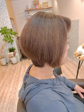 ラファミリア(la famiglia) ミセスグレーカラー