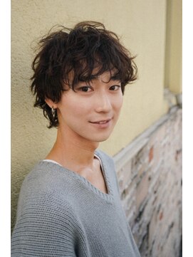 キュー(Cue_) 骨格補正ウルフ+メンズパーマ