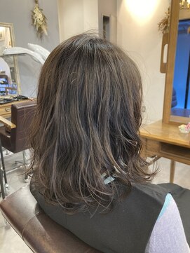 レイリー(LAiLy) エヌドットデジタルパーマ　ナチュラル　コテ巻き風