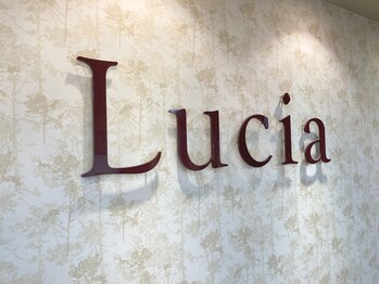 美容室 Lucia