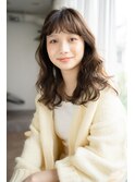 重軽質感が可愛い愛されロング・・・HINATA