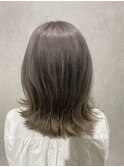 白髪染め辞めたグレージュミディアム５０代６０代髪型糸itoHIRO