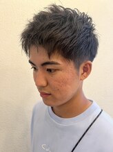 【オーダー2】ビジネスシーンに品格を与えるスタイル！知性と清潔感、お洒落なソフト刈り上げスタイル！