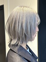 ノイ(noi)&nbsp;レイヤーボブ/ブリーチカラー/フェイスレイヤーカット/