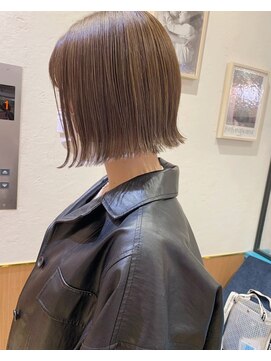 シー バイ ロンド 新宿(Sea by Lond) 顎下2cm外はねボブ