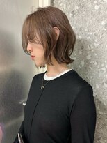 ダブルカラーナチュラルボブ前髪ありミディアムレイヤーボブ