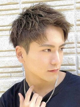 エリマバイフィフス 調布(elima by fifth) スパイキーショートビジネスショートツイストパーマ刈り上げ30代