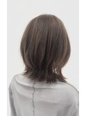 外ハネBobレイヤー×切りっぱなし×アッシュ