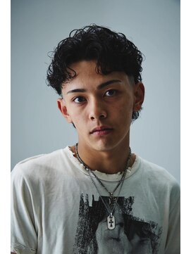 ザ フェイダーズ(The Faderz) スキンフェード高円寺床屋バーバーメンズカットセンターパート